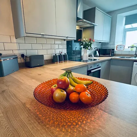 Keekle - 2 Bedrooms Holiday home
