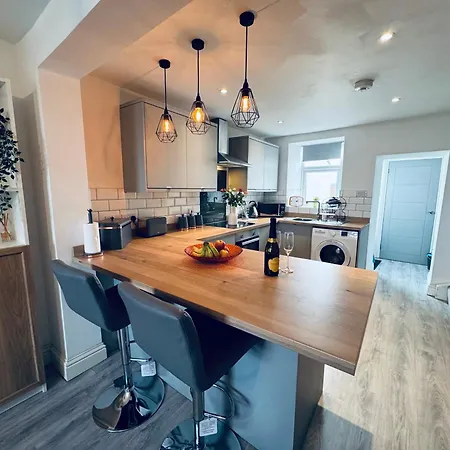 Feriehus Keekle - 2 Bedrooms - Sleeps 4 *